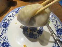 -方国老头包子·39年威海本地老字号•小船海鲜疙瘩汤