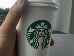 -星巴克臻选(上海合生汇1F店)