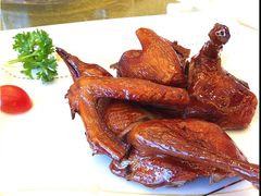 脆皮乳鸽-海逸海鲜酒家(古北店)