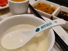 -四季缤纷椰子鸡(雨花亭凯德广场店)