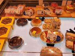 -巴黎贝甜(华堂新辰汇店)