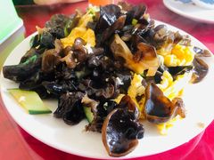 -回头客餐厅·家的味道农家菜·虹鳟鱼·铁锅炖(雁栖湖店)