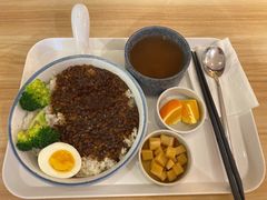 -轻蔬不用等·素食(江苏路店)