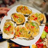 吃龙虾来大肚皮