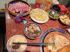 -重庆小天鹅火锅(中商广场店)