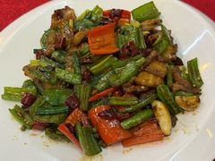 -隆都四季香饭店(碧海路店)