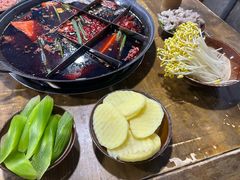 -正南齊北重庆老火锅(光华村直营店)