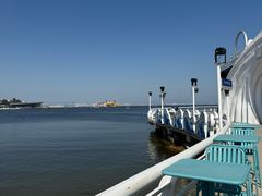 -北戴河碧螺塔海上酒吧公园
