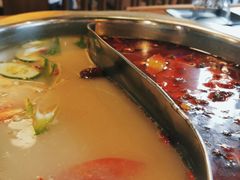 -七婆串串香(育秀路店)