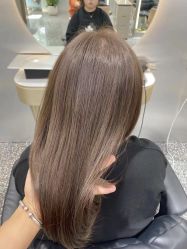 -Tloml salon