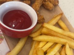 -必胜客(宝杨路宅急送店)