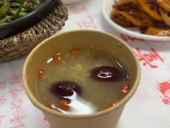 -堂瓦里·33年传统赣菜(第一街区店)