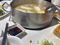 -肥仔文澳门猪骨煲(南京西路店)