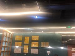 -胡须佬鸡煲四季火锅店(石厦西村直营店)
