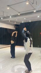 -MiWu咪舞舞蹈塑形中心