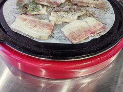 -哈哈碳都·牛肋条无限自助烤肉(宝龙店)