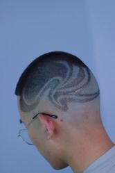 -海文先生国潮烫染男士理发馆
