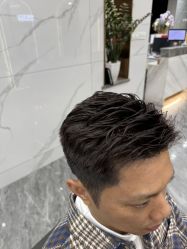 -七分屋LA·烫发·染发·剪发