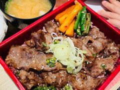 盐葱牛小排丼饭-堂本家·二代目·炸猪排(Express东海店)