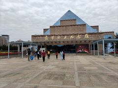 -上海市龙华烈士陵园