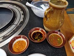 -阿山卓·野生菌火锅·纳西火塘烤肉