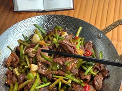 -李东农庄(中南百草园地标店)