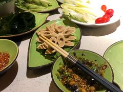 -一叶一世界•素食餐厅(环球中心店)