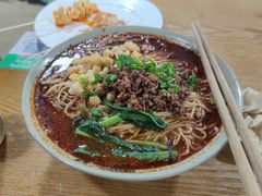 -丁丁猫重庆小面(徐州路店)