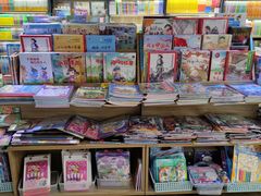 -雨丝书店(综合商业楼店)