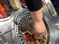 -马路牙子烧烤音乐酒馆(望京店)