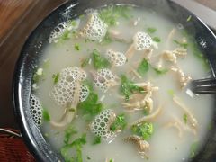 -万红路羊汤烧饼店(将台路店)
