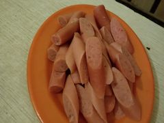 -洞庭洲·防空洞火锅·烧烤·铜锅涮肉(新百广场店)