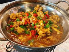 干锅牛蛙-虎虎龙虾大排档(双井店)