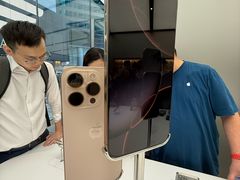 -Apple 零售店(Canton Road)