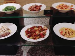 -浦东绿地铂骊酒店-POYA西餐厅(绿地东海岸国际广场店)