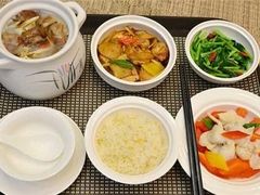 -舒月母婴月嫂育儿嫂(静安店)