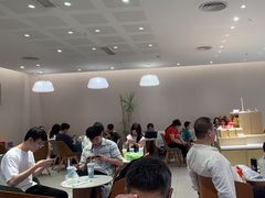 -奈雪的茶(中华广场店)