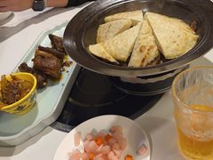 -黑青稞庄园·新式藏餐·牦牛肉汤锅(新都桥店)