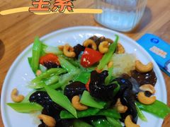 -陈傻子餐厅(世纪都会店)