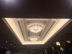 -燕山大酒店