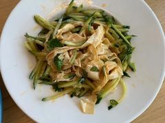 东北凉拌菜-关东小磨东北菜(上海长风大悦城店)