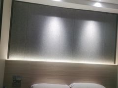 -文星酒店(广州北京路步行街海珠广场地铁站店)
