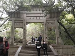 -灵岩山风景区