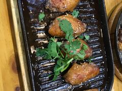 -老东镇啤酒屋海鲜加工·蒸汽海鲜·海鲜烧烤(台东店)