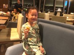 -筠咖啡西餐厅(上海国展宝龙丽筠酒店)