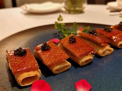 鱼子酱麒麟片皮鸭-广州富力丽思卡尔顿酒店·丽轩·粤菜