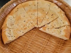 -汗腾格里·风味餐厅(新疆驻京办店)