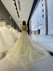 -Vera Wang婚纱礼服旗舰店