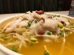 无骨金针酸汤鱼-水天堂西餐厅(新街口店)