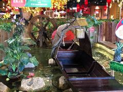 大堂-老滇山寨•云南特色菜•地方菜•民族风情歌舞表演(金碧店)